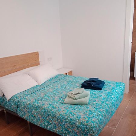 Beach Apartment Torrevieja Bagian luar foto
