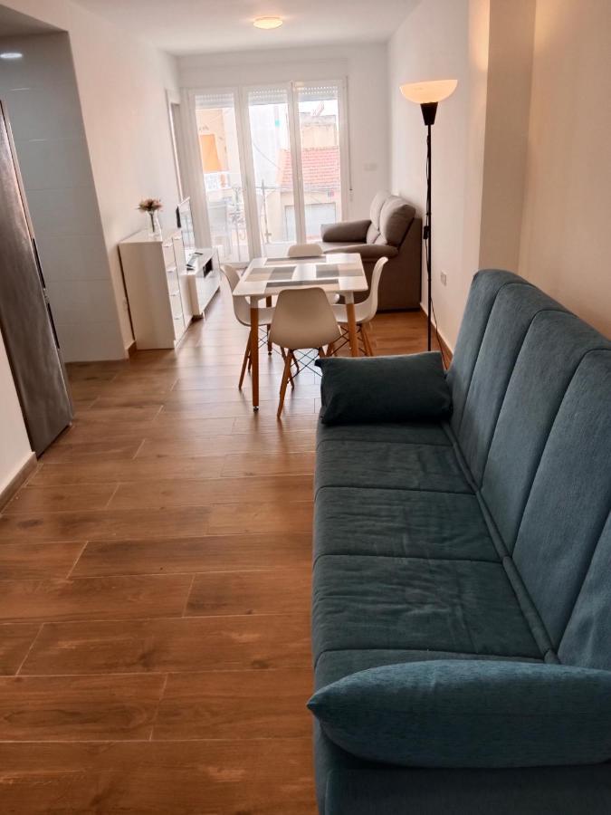 Beach Apartment Torrevieja Bagian luar foto